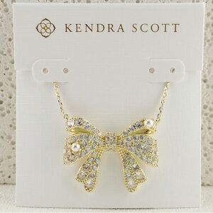 Kendra Scott Gold Krista Bow Necklace in White Mix